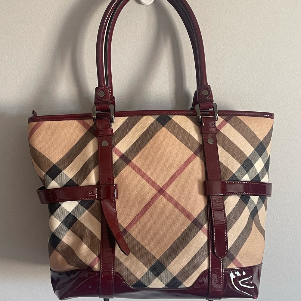 Burberry Checkered Tote Bag - Red and Tan